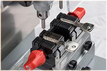 Elite Locksmith Services Bradenton, FL 941-564-3315 Elite Locksmith Services Bradenton, FL 941-564-3315 - 11-key-cutting