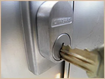 Elite Locksmith Services Bradenton, FL 941-564-3315 - 10-commercial-lockouts