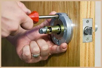 Elite Locksmith Services Bradenton, FL 941-564-3315 - 6-locks-replace